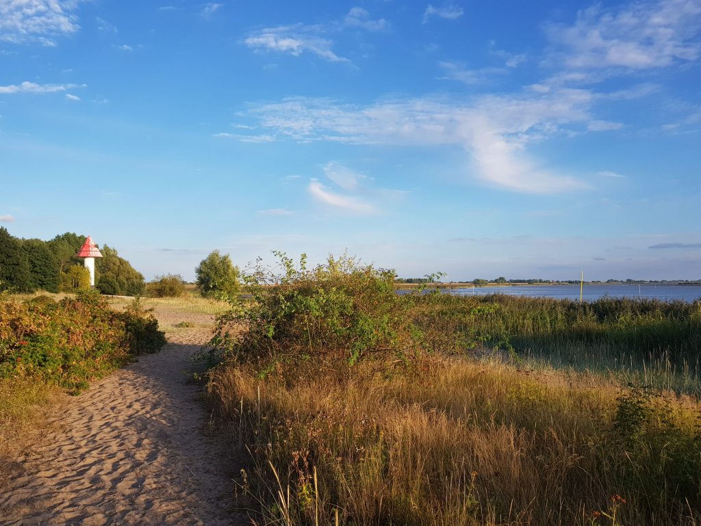 Wanderwege an der Weser, von Sandstedt nach Süden